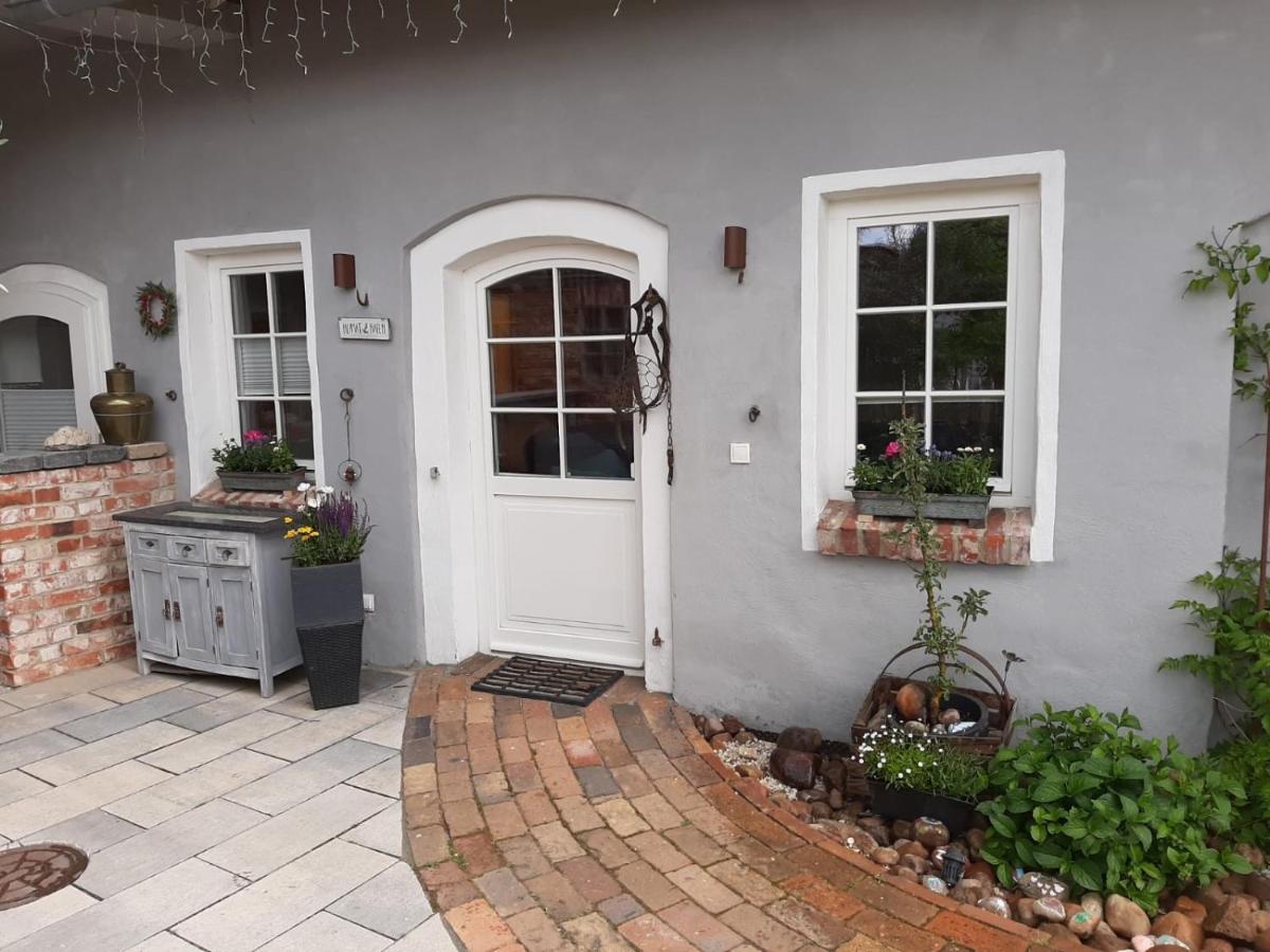 Altes Gewoelbe Mit Sauna Und Whirlpool Im Aussenbereich Elsterheide Extérieur photo