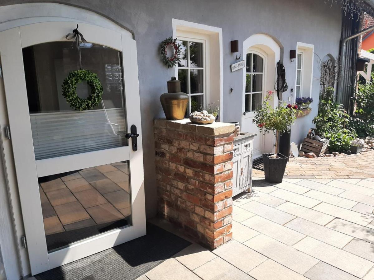 Altes Gewoelbe Mit Sauna Und Whirlpool Im Aussenbereich Elsterheide Extérieur photo